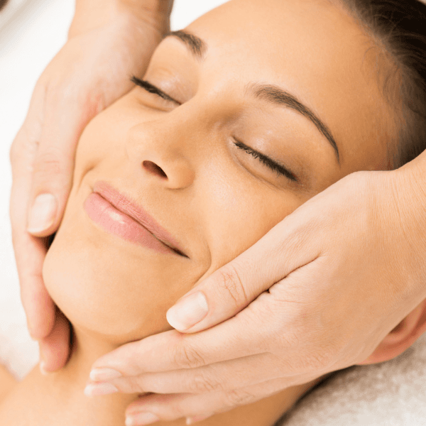 Gua Sha Radiance & Lift Facial